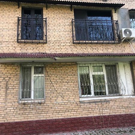 Stylish Apartments In The Heart Of The City! Tashkent Exterior photo