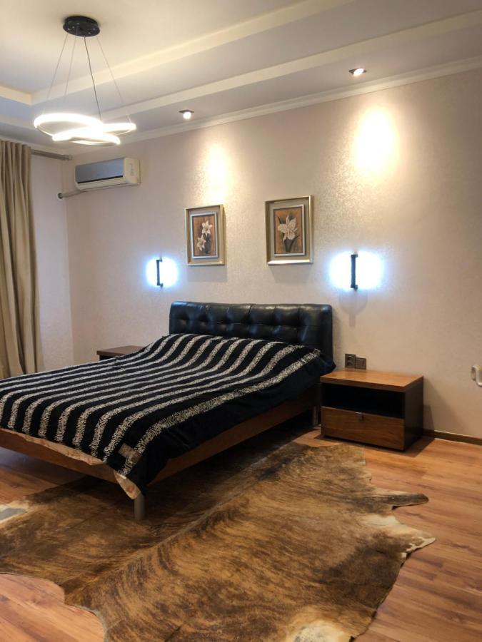 Stylish Apartments In The Heart Of The City! Tashkent Exterior photo